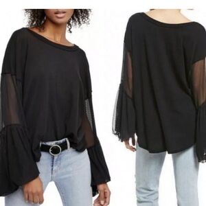 Free People “ Still Git it” Bell-Sleeve Top❤️